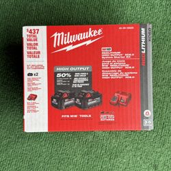 Milwaukee M18 18-Volt Lithium-Ion High Output Starter Kit with Two 6.0 Ah Battery and Charger