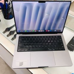 MacBook Pro M2 Pro 16gb Ram 512gb SSD 