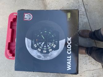 Luminox big 40 wall clock