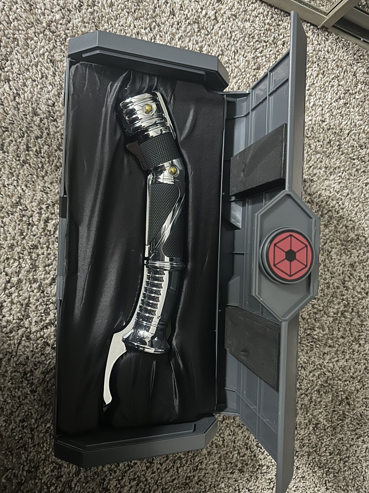 Count Dooku/Darth Tyranus Lightsaber Legacy