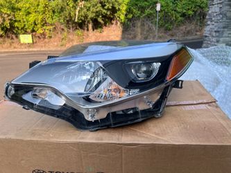 2014-2016 Toyota Corolla LED Headlight Left Driver Side OEM 81150-02E60 Used