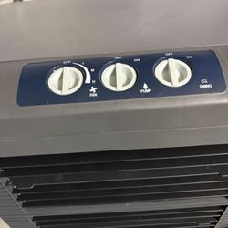 Hessaire Portable Evaporative Cooler 3500 used twise