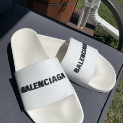 White Balenciaga Slides / Men’s Size 11