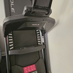 Sole F63 Treadmill