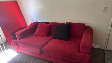 Red couch and abdomen