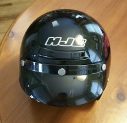 Motorcycle helmet