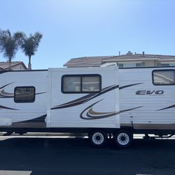 2015 evo by Forest River travel trailer with slide out , 26ft  Bunks & Queen Bed