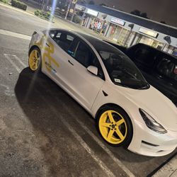 20” Wheels And Tires 5x114.3