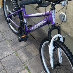 Girls Purple Huffy Bike Size 24 Rides Good No Problems 