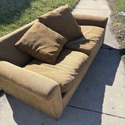 Free Delivery Same Day Fantastic Brown Love Seat Couch