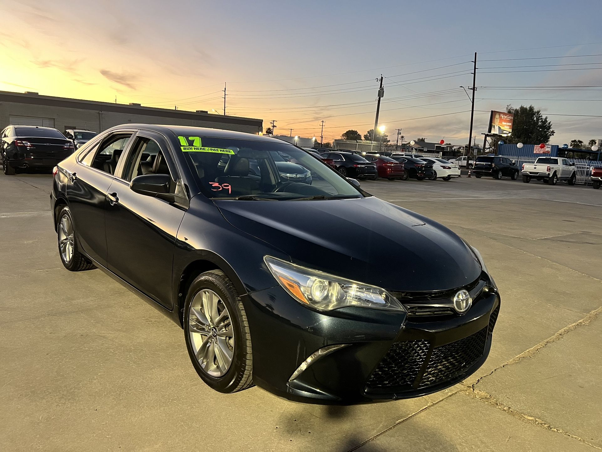 2017 Toyota Camry for Sale in Phoenix, AZ - OfferUp