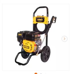 NEW IN BOX DEWALT 3100 PSI 2.3 GPM Gas Pressure Washer with Maintenance-Free Pump Reliable Residential Cold Water Power Washer