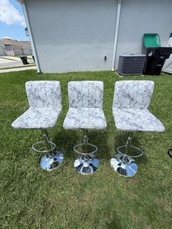 Selling 3 Adjustable-Height Bar Stools /