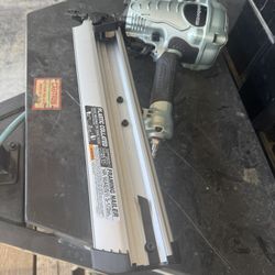 Hitachi Fraimig Gun And Shop Vac