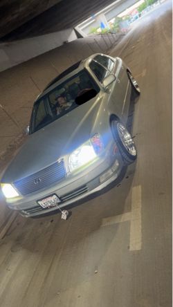 1998 Lexus LS