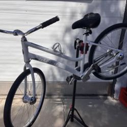 26" Trek Bicycles Road Cruisers(automatic Gear Shift)