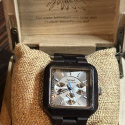 Men’s watch 🪵 Rare Tense Summit Multifunction – Handcrafted Dark Sandalwood Timepiece