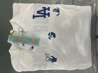 OFF-WHITE