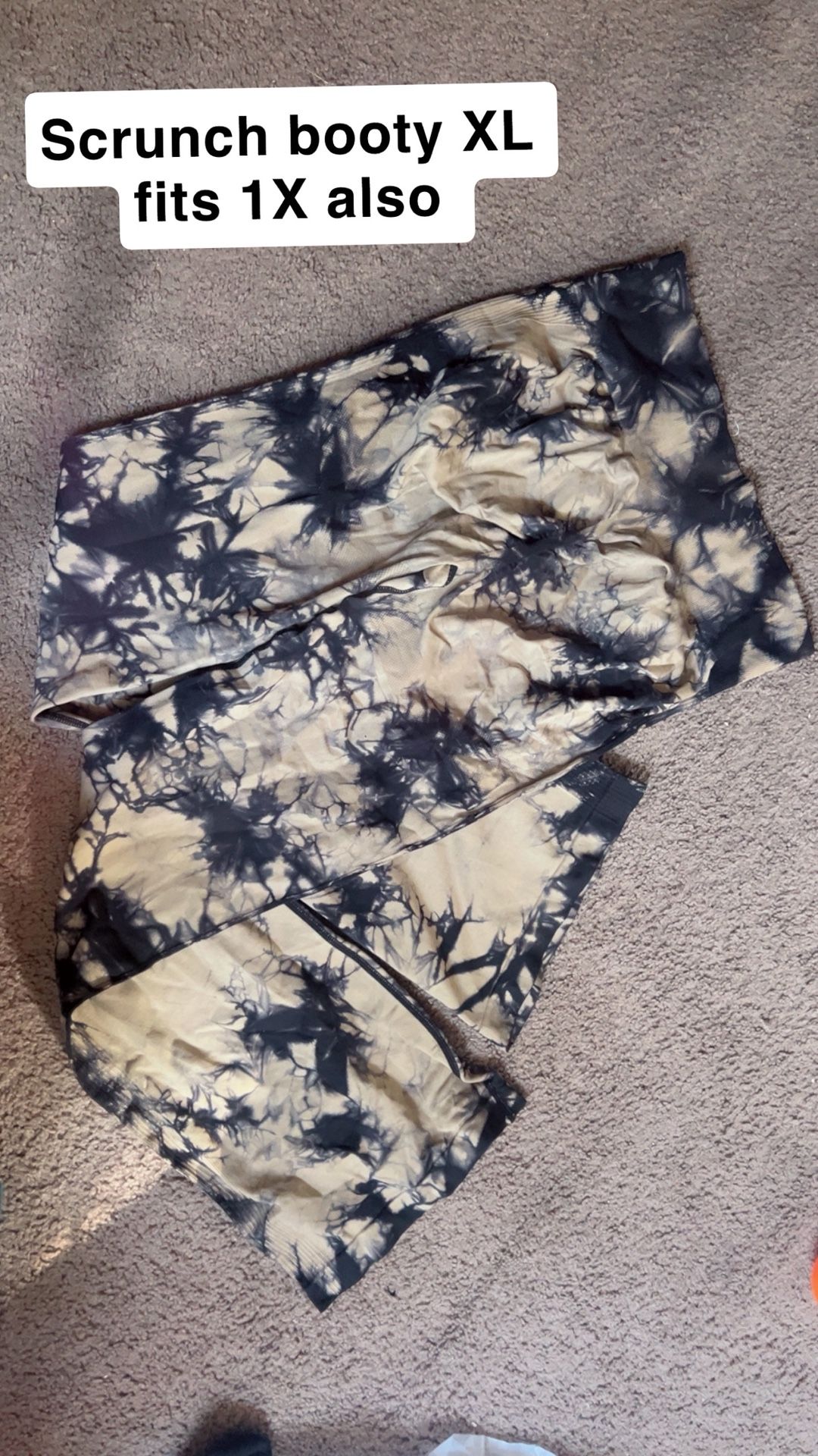 XL Scrunch Booty Flare Leggings 