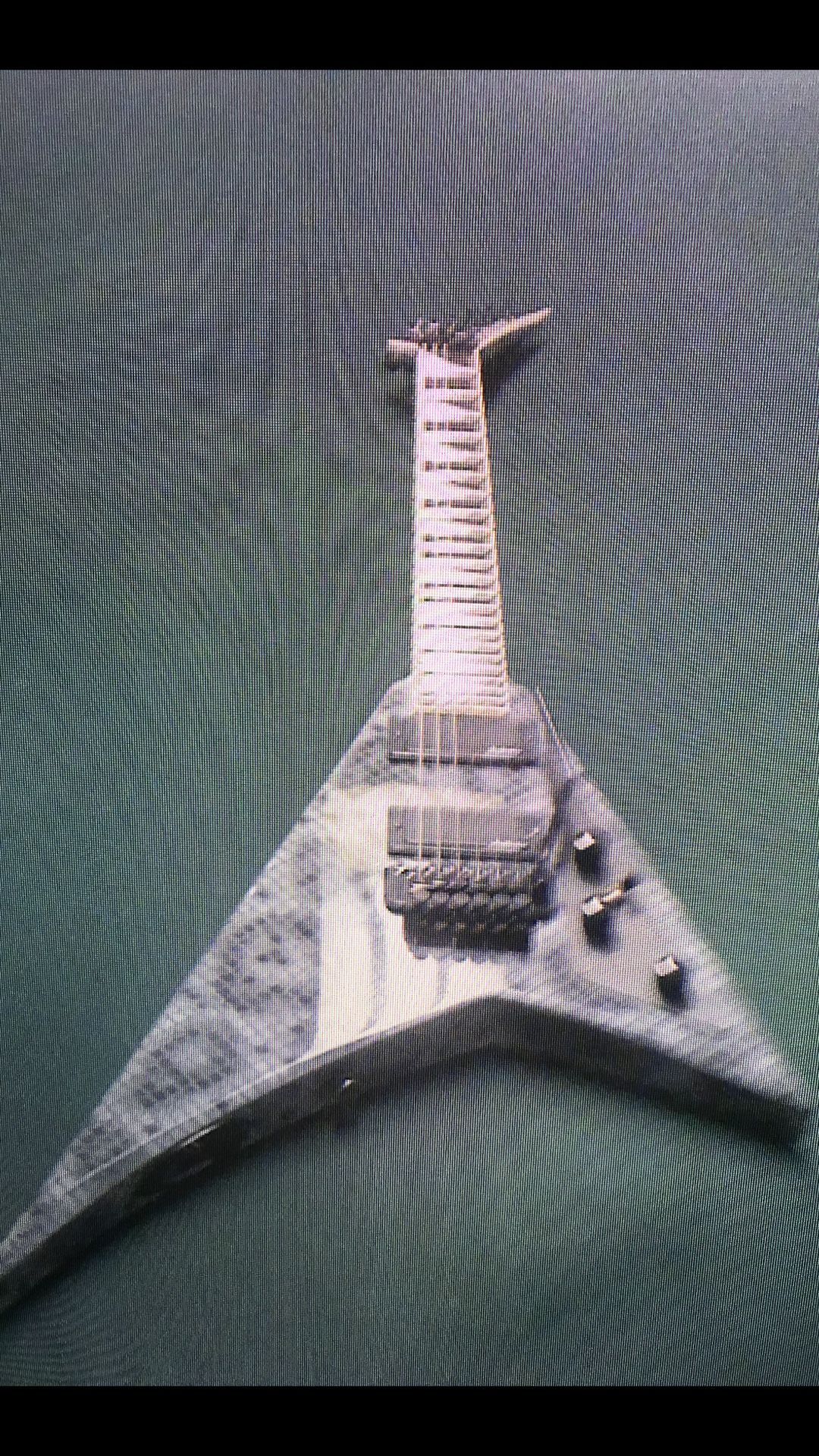 Stolen guitars 06/06/2019. Jackson grey snakeskin USA randy Rhodes . Washburn a20V. George Lynch bengal tiger strat.gene Simmons axe bass. Bc. Widow