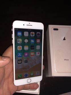IPHONE 8 Plus 256gb gold factory unlocked carrier with 2 year AppleCare