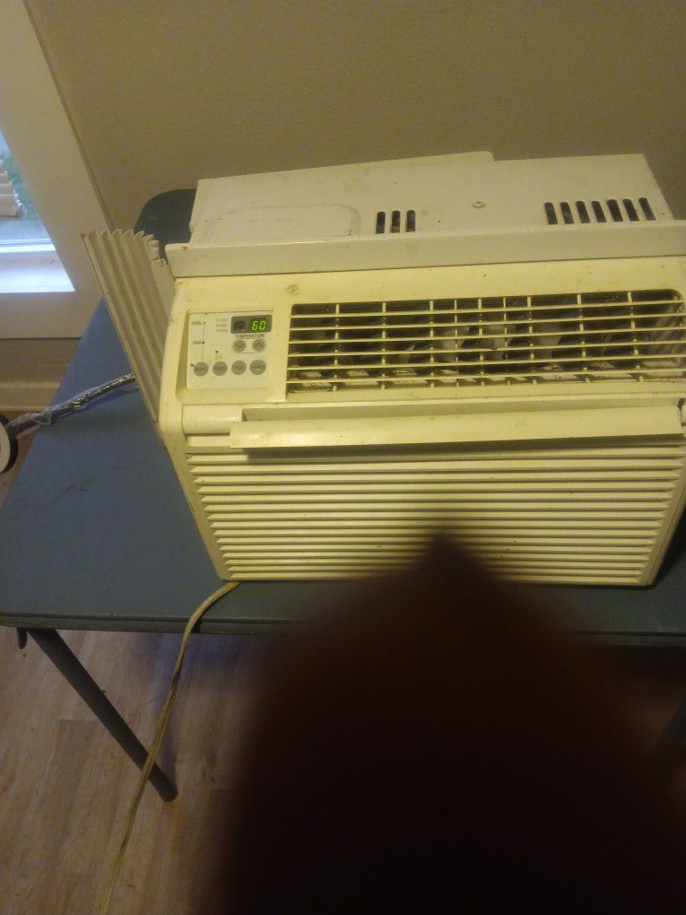 110 GE Window Air-conditioner 