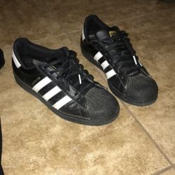 Adidas Superstars 