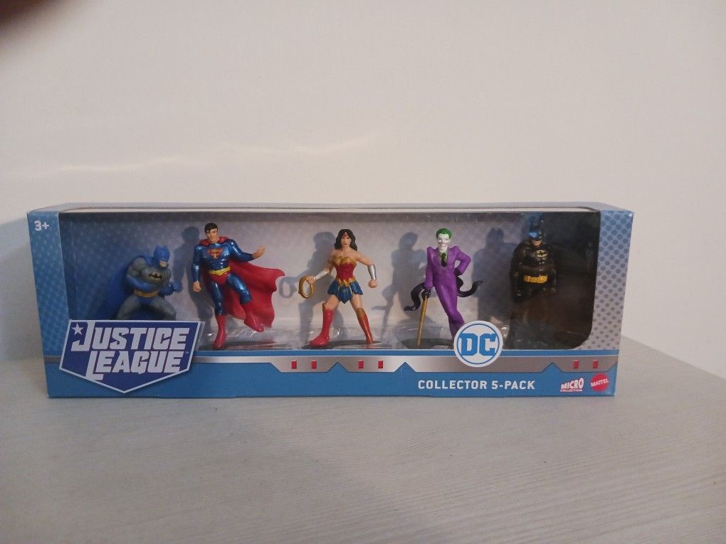 DC Justice League Collectible 2" High Figures, Set of 5