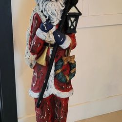 Christmas Santa Statue 