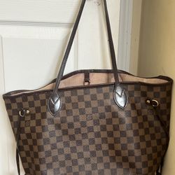 Used Louis Vuitton Neverfull MM 