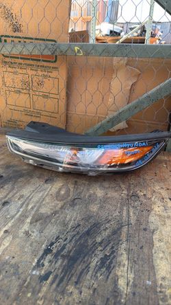 2020 2025 Hyundai venue running light left side