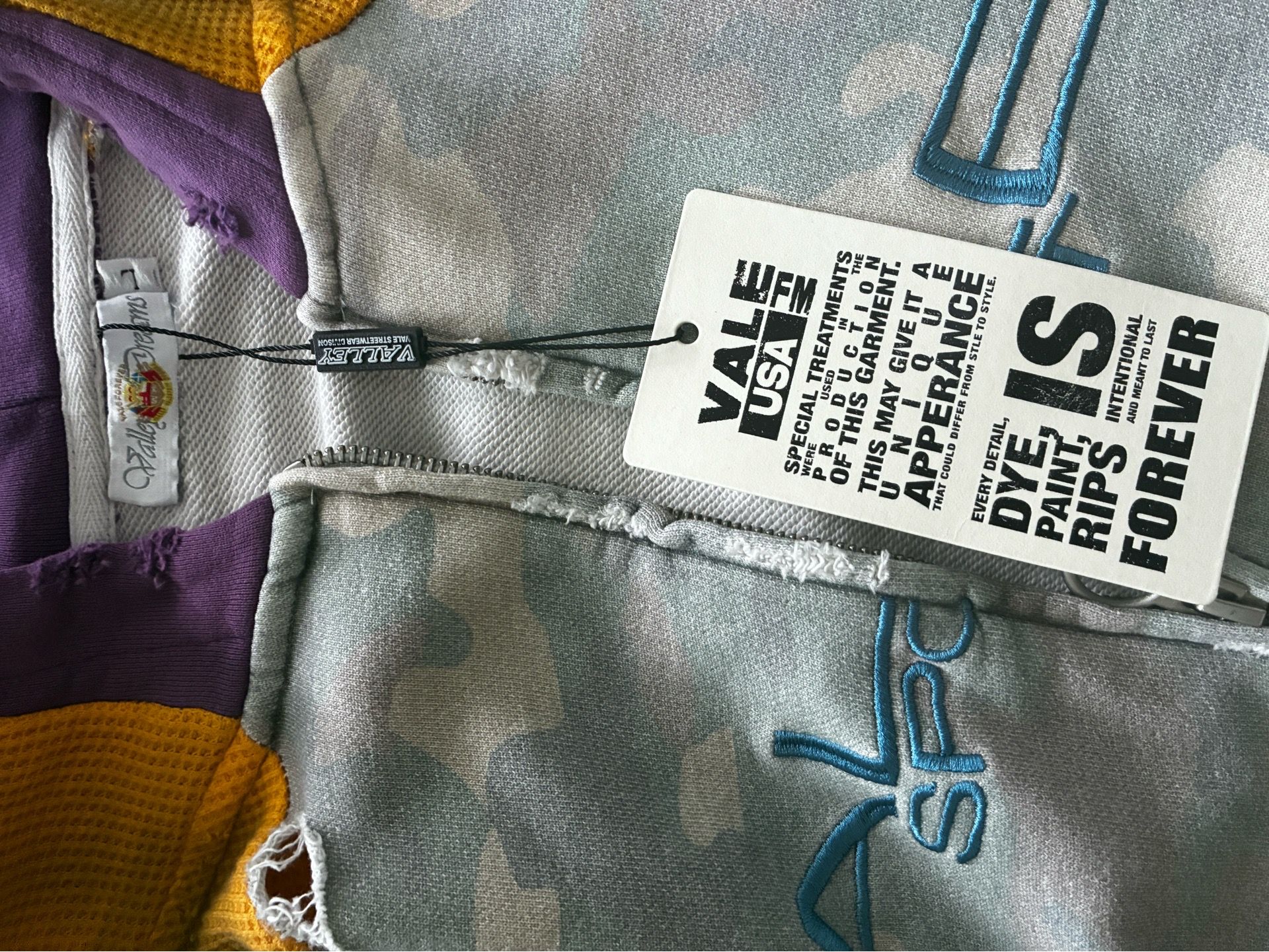 Vale hoodie
