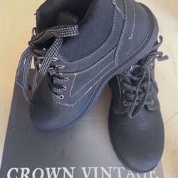 New Boys Boots, Size 5 With box