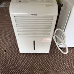Danby Premiere 50 Pints Dehumidifier