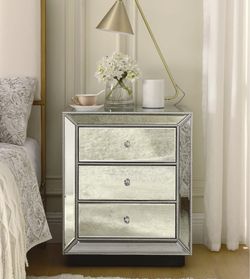 Set of 2 Mirrored 3-Drawer Nightstand with Beaded Trim