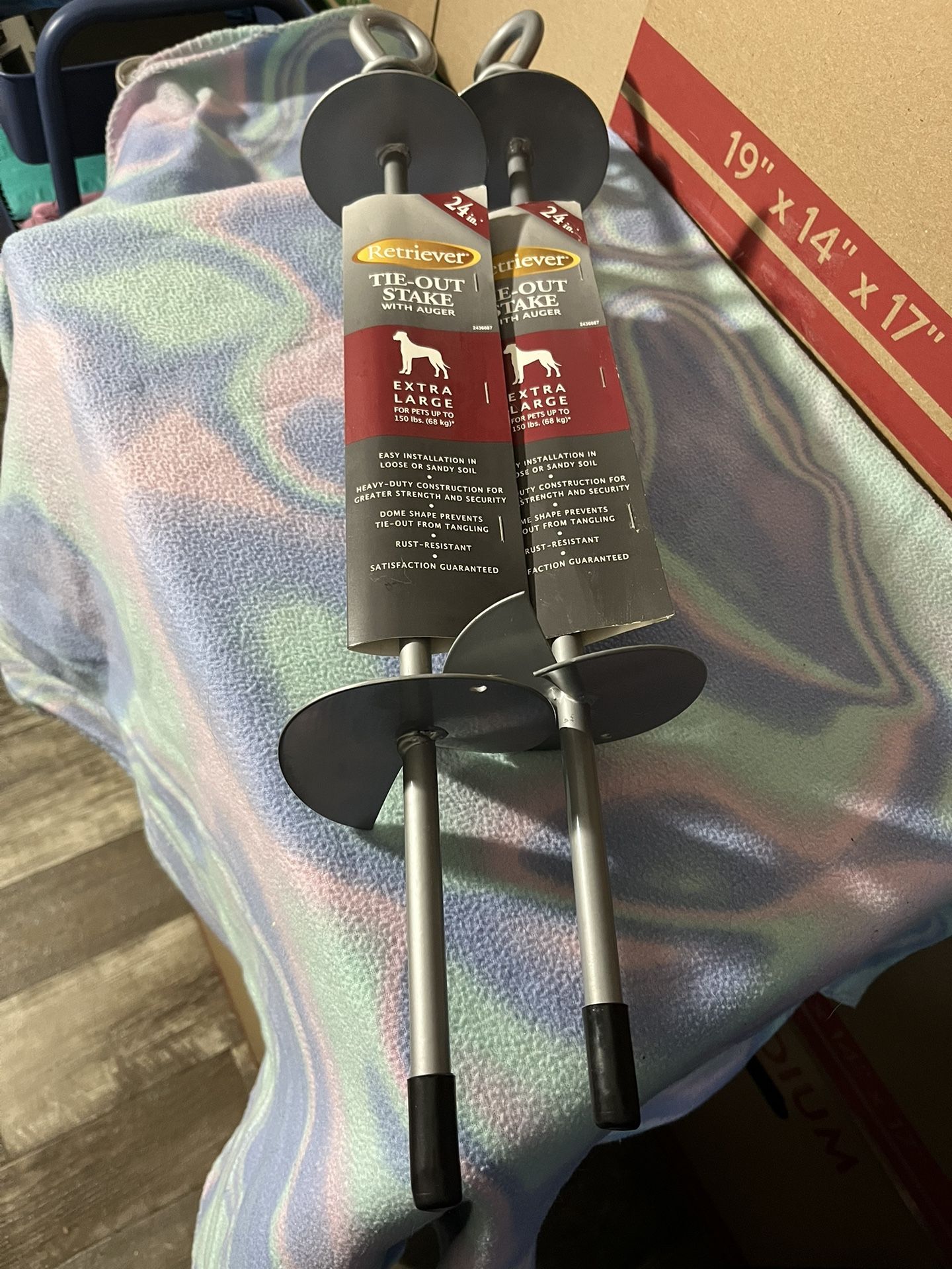 Tie Out Stake With Auger - 24 Inch - XL Up To 150 Lbs