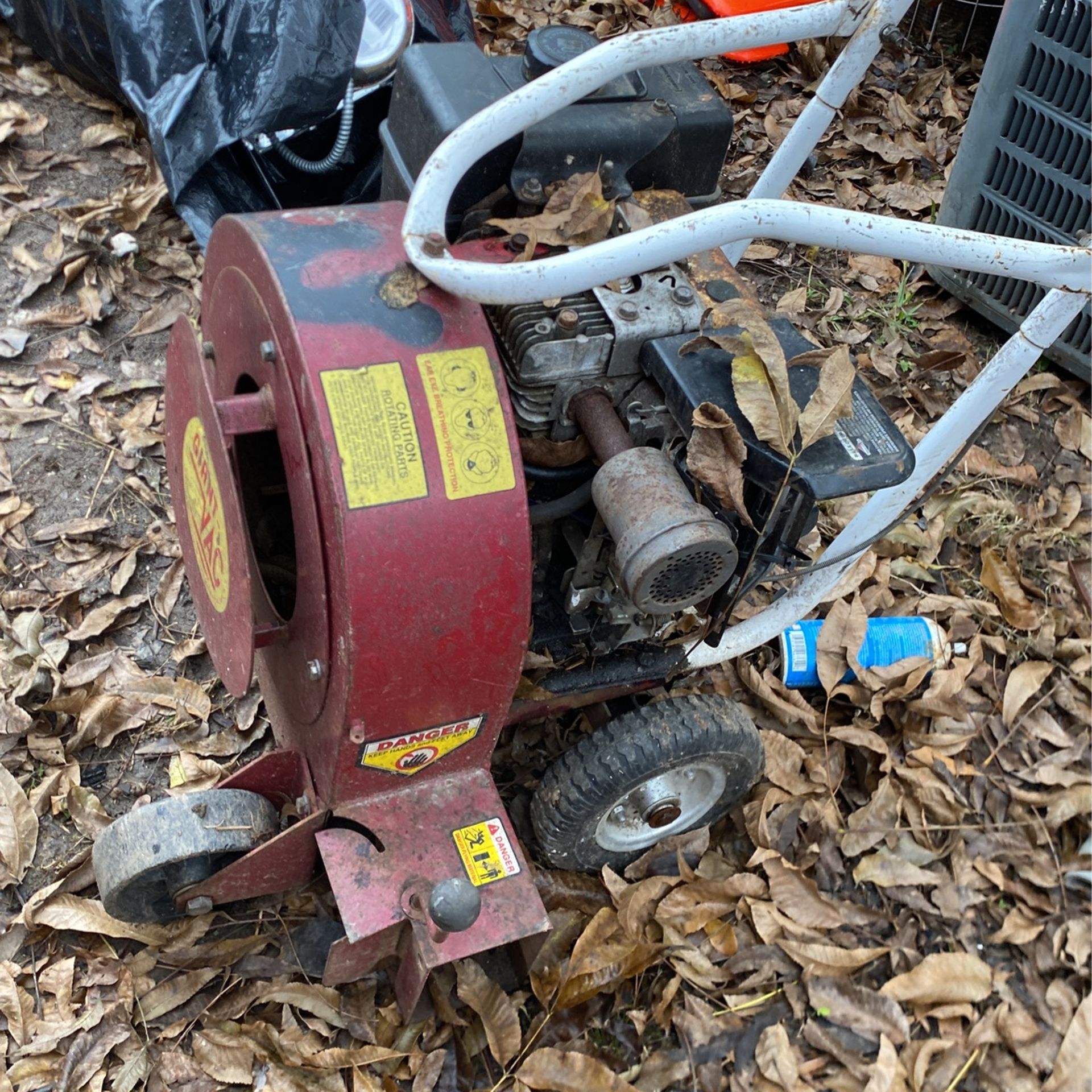 GIANT VAC leaf Blower for Sale in Atlanta, GA OfferUp
