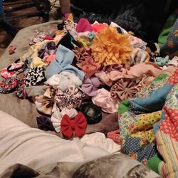 Sketchers Bag Full Of Bow Hair Tye Ribbons, Clip And Headband