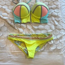Maaji 2 Piece Bathing Suit Bikini Swim Color Block