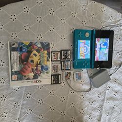 Barely Used 3ds With 7 Games