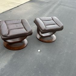 Ottomans - Mid Century Modern 