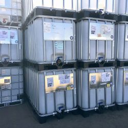Food Grade 275 Gallon IBC totes / water storage containers