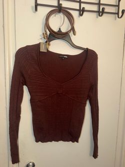 Fashion Nova Brown Knit Top + New J.Crew Belt – Like New