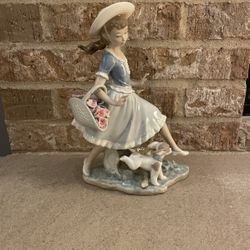 Lladro “Country Lass with Dog” #4920