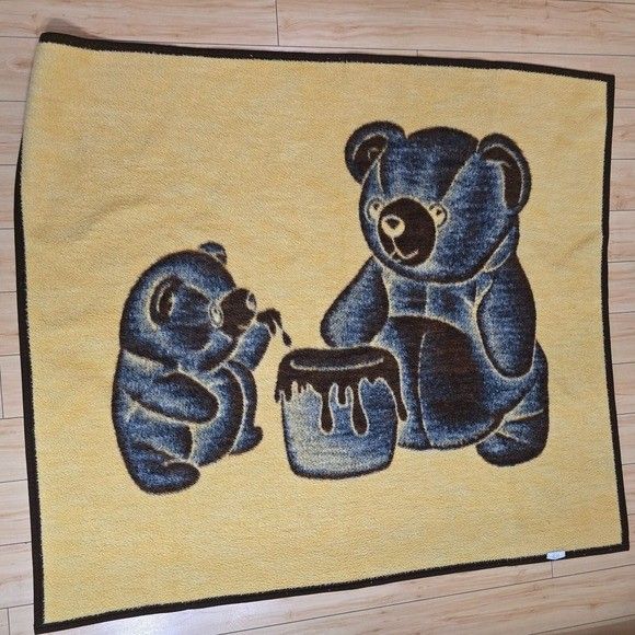 Vtg Biederlack Reversible Blanket Teddy Bear Cub Honey Pot Throw USA Acrylic