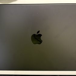 MacBook Pro 14” (2024) – M4 Chip | 16GB RAM | 512GB SSD To MM