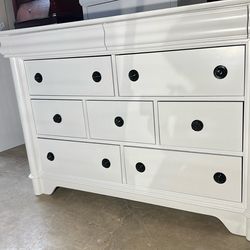 White Dresser