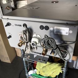 Indoor Tankless Warranty Working $550