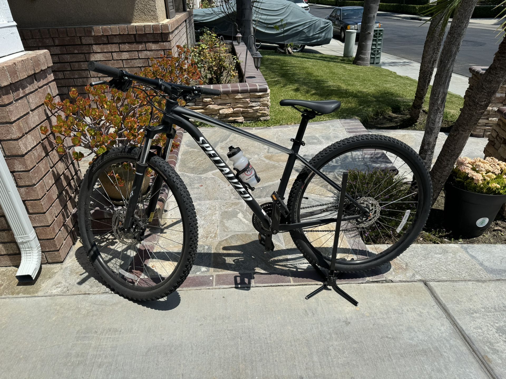 Specialized Mountain Bike Rockhopper 