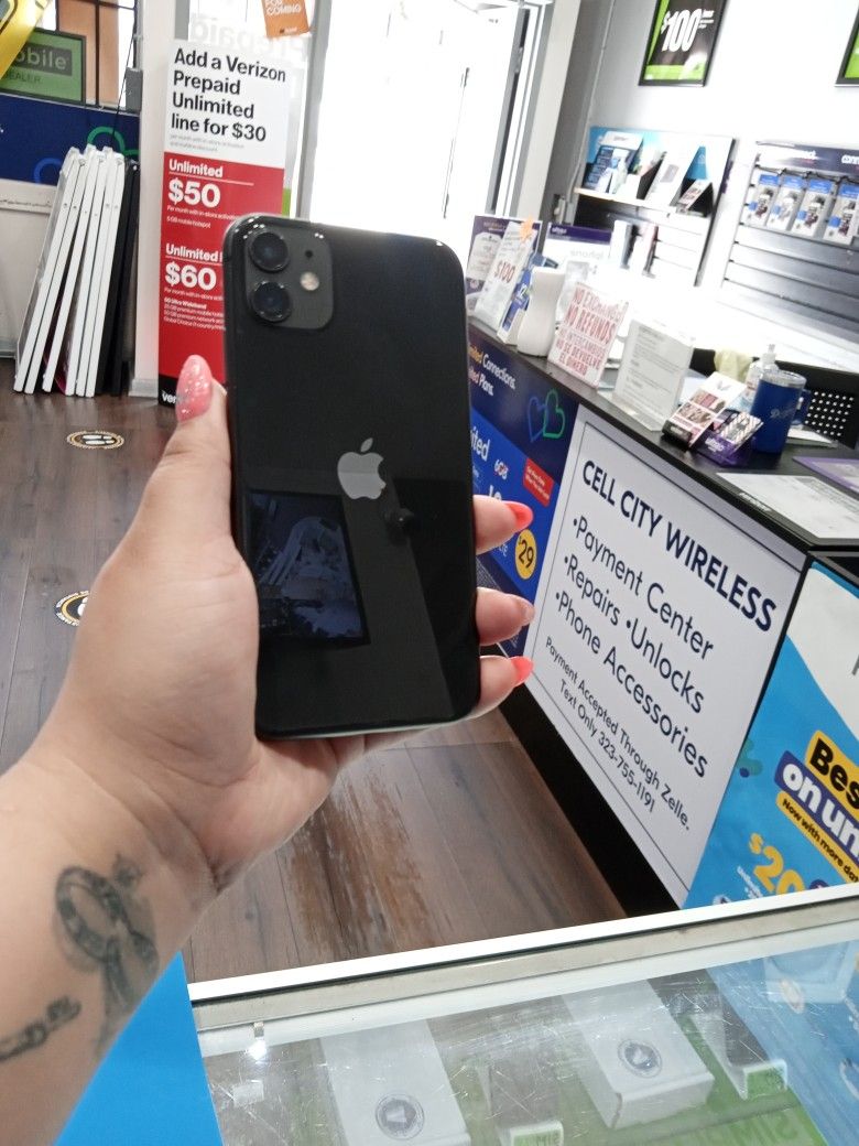 iPhone 11 Unlocked 64gb